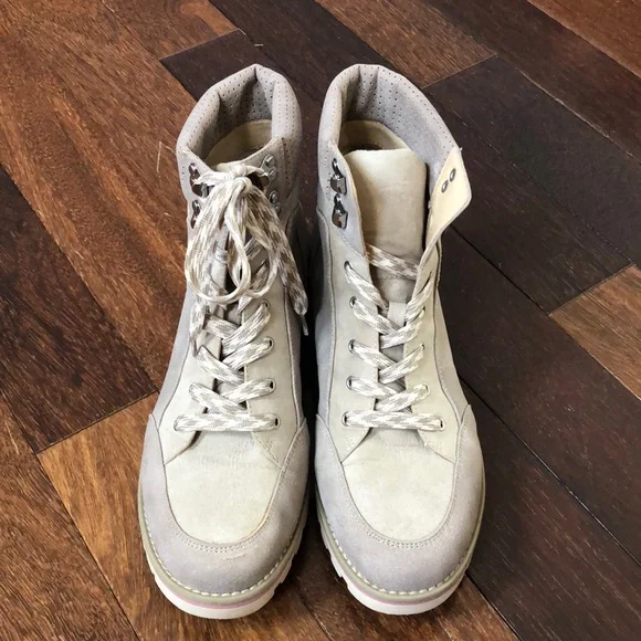 Sole Society women’s boots, size 9.5 - Picture 1 of 10